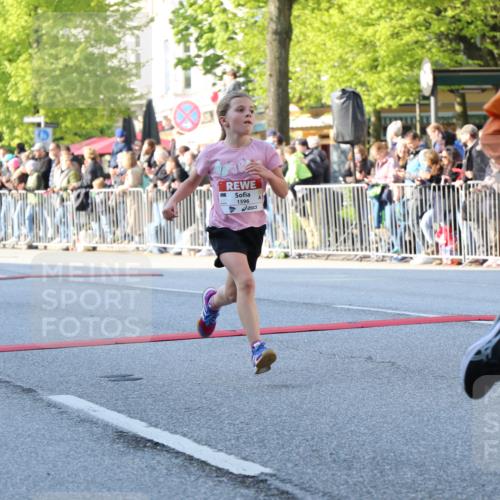 27.04.2024 - Das Zehntel H.Heesch http://msf.ph/oto/6104737 27.04.2024 08:50:18 Ziel 1230, 1497, 1552, 1553, 1584, 1596, 1661, 1929, 2114, 2134, 2345, 2360, 2644, 2652, 2679, 3030, 3112, 3145, 3152, 3168, 3473, 3705, 3706, 3833 meine-sportfotos.de