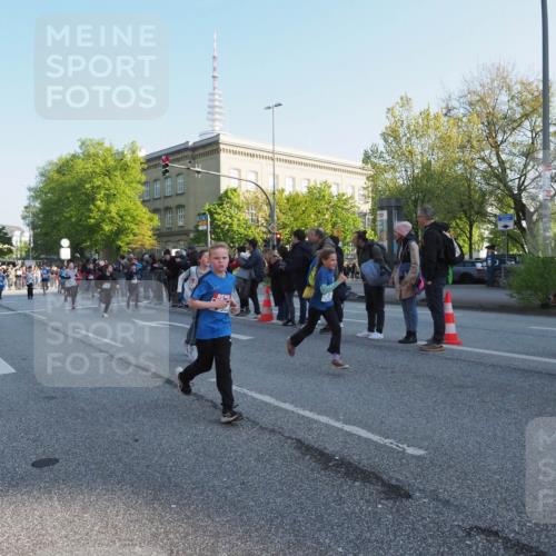 27.04.2024 - Das Zehntel MichiJ http://msf.ph/oto/6106385 27.04.2024 08:48:07 Laufen  meine-sportfotos.de