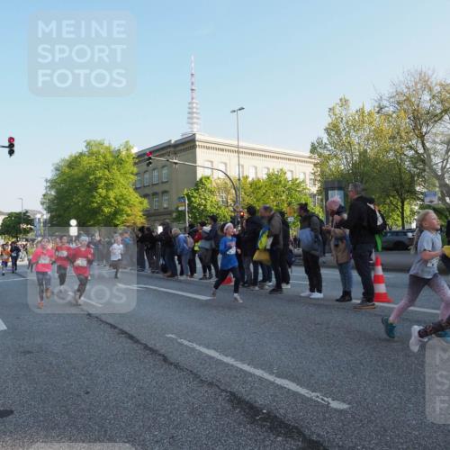 27.04.2024 - Das Zehntel MichiJ http://msf.ph/oto/6106483 27.04.2024 08:48:31 Laufen  meine-sportfotos.de