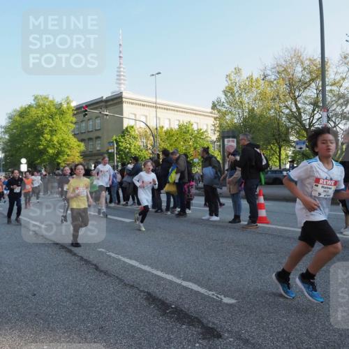 27.04.2024 - Das Zehntel MichiJ http://msf.ph/oto/6106626 27.04.2024 08:48:49 Laufen 3832 meine-sportfotos.de