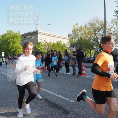 27.04.2024 - Das Zehntel MichiJ http://msf.ph/oto/6106983 27.04.2024 08:49:36 Laufen 3040, 1372 meine-sportfotos.de