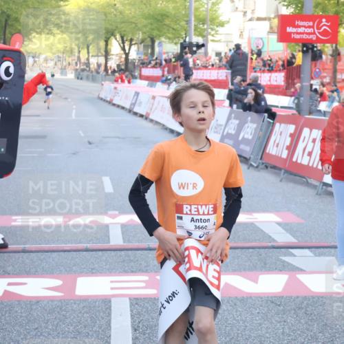 27.04.2024 - Das Zehntel Lena Gebhardt http://msf.ph/oto/6124387 27.04.2024 08:47:22 Ziel 3660 meine-sportfotos.de