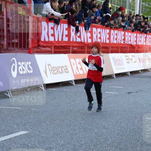 27.04.2024 - Das Zehntel Strokosch-Dieckow http://msf.ph/oto/6126042 27.04.2024 08:48:45 Ziel 1650, 2181, 2327, 3154, 3437, 3683 meine-sportfotos.de