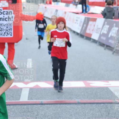 27.04.2024 - Das Zehntel Lena Gebhardt http://msf.ph/oto/6126069 27.04.2024 08:48:48 Ziel 1650, 2181, 2327, 3154, 3437, 3683 meine-sportfotos.de