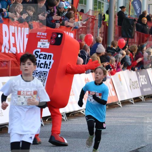 27.04.2024 - Das Zehntel Strokosch-Dieckow http://msf.ph/oto/6126703 27.04.2024 08:49:08 Ziel 1192, 2608, 2824, 2930, 3176, 3900 meine-sportfotos.de