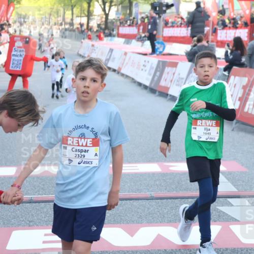 27.04.2024 - Das Zehntel Lena Gebhardt http://msf.ph/oto/6126979 27.04.2024 08:49:07 Ziel 1192, 1645, 2608, 2824, 2930, 3176, 3900 meine-sportfotos.de