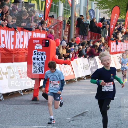 27.04.2024 - Das Zehntel Strokosch-Dieckow http://msf.ph/oto/6127003 27.04.2024 08:49:22 Ziel 1452, 2222, 2317, 2352, 2663, 3177, 3465 meine-sportfotos.de