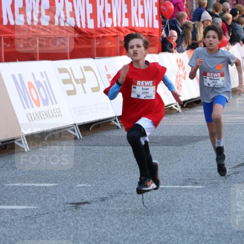 27.04.2024 - Das Zehntel Strokosch-Dieckow http://msf.ph/oto/6127763 27.04.2024 08:50:02 Ziel 1498, 1935, 2264, 2599, 2805, 2839, 3619, 3703, 3783, 3924 meine-sportfotos.de