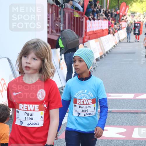 27.04.2024 - Das Zehntel Lena Gebhardt http://msf.ph/oto/6130888 27.04.2024 08:50:10 Ziel 1326, 3169, 3241, 3619, 3819 meine-sportfotos.de