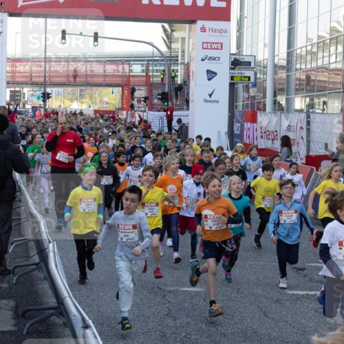 27.04.2024 - Das Zehntel Michael Strokosch http://msf.ph/oto/6142309 27.04.2024 08:31:19 Laufen 600, 3291, 3335, 3550, 2881, 3769, 42, 145, 10, 4, 2145 meine-sportfotos.de