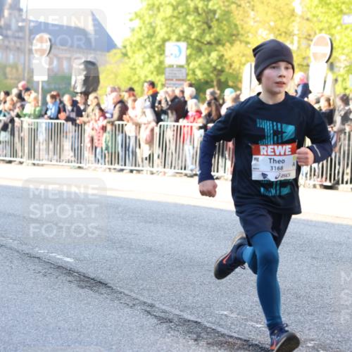 27.04.2024 - Das Zehntel Strokosch-Dieckow http://msf.ph/oto/6159873 27.04.2024 08:50:22 Laufen 1471, 1490, 1866, 2018, 2114, 2134, 2345, 2580, 2644, 2652, 2825, 3145, 3168, 3455, 3460, 3473, 3838 meine-sportfotos.de