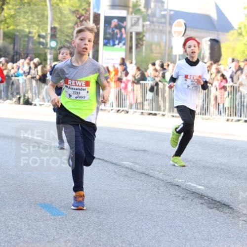 27.04.2024 - Das Zehntel Strokosch-Dieckow http://msf.ph/oto/6209505 27.04.2024 08:49:13 Laufen 1326, 1935, 2264, 2599, 2839, 3169, 3173, 3443, 3619, 3703, 3783 meine-sportfotos.de