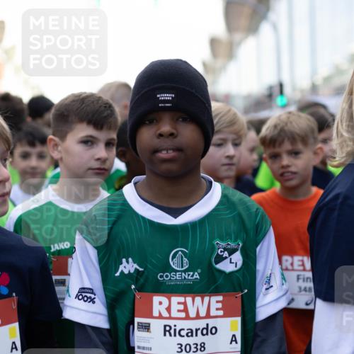 27.04.2024 - Das Zehntel Michael Strokosch http://msf.ph/oto/6212096 27.04.2024 07:15:11 Allgemein zum Event 100, 3038, 348 meine-sportfotos.de