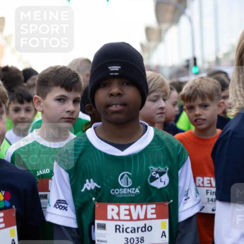 27.04.2024 - Das Zehntel Michael Strokosch http://msf.ph/oto/6212101 27.04.2024 07:15:11 Allgemein zum Event 100, 3038, 348 meine-sportfotos.de