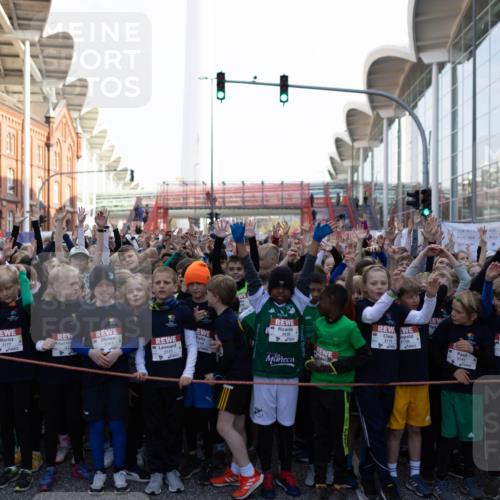 27.04.2024 - Das Zehntel Michael Strokosch http://msf.ph/oto/6212180 27.04.2024 07:16:13 Allgemein zum Event 3176, 3177, 3163, 3173, 3156, 3141, 3162, 3169 meine-sportfotos.de