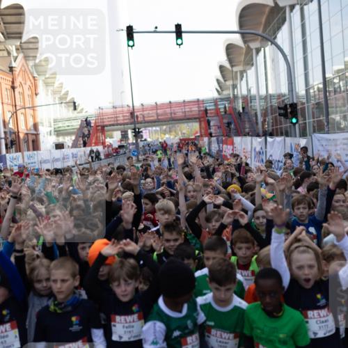 27.04.2024 - Das Zehntel Michael Strokosch http://msf.ph/oto/6212200 27.04.2024 07:16:18 Allgemein zum Event 3152, 3163, 3161, 1650, 3173, 806, 3141 meine-sportfotos.de