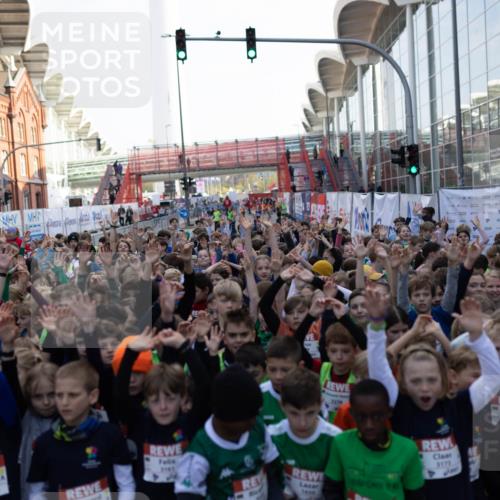 27.04.2024 - Das Zehntel Michael Strokosch http://msf.ph/oto/6212207 27.04.2024 07:16:18 Allgemein zum Event 3152, 3163, 3161, 3238, 1650, 3173, 3141, 3167 meine-sportfotos.de