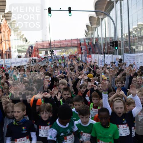27.04.2024 - Das Zehntel Michael Strokosch http://msf.ph/oto/6212209 27.04.2024 07:16:18 Allgemein zum Event 152, 3163, 3161, 1650, 3238, 3173, 3162, 3141 meine-sportfotos.de
