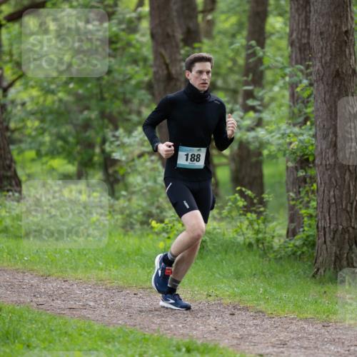 05.05.2024 - 7. Wedeler Halbmarathon Michael Strokosch http://msf.ph/oto/6220962 05.05.2024 10:43:08 Laufen 188 meine-sportfotos.de