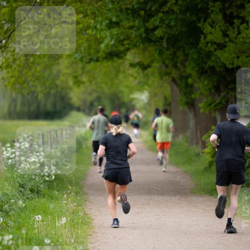 05.05.2024 - 7. Wedeler Halbmarathon Michael Strokosch http://msf.ph/oto/6221144 05.05.2024 11:07:50 Laufen  meine-sportfotos.de