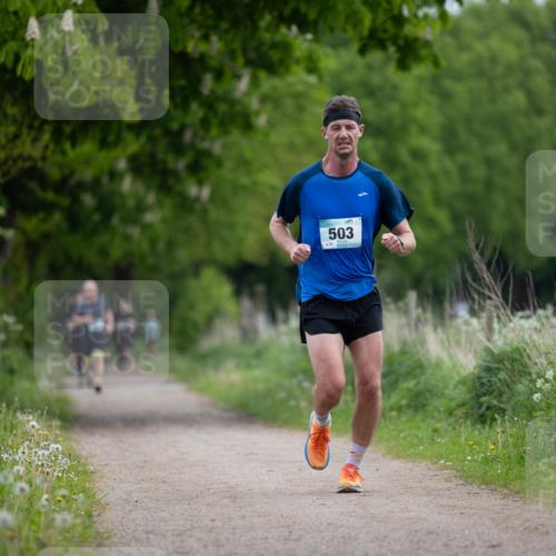05.05.2024 - 7. Wedeler Halbmarathon Michael Strokosch http://msf.ph/oto/6221155 05.05.2024 11:08:05 Laufen 503 meine-sportfotos.de