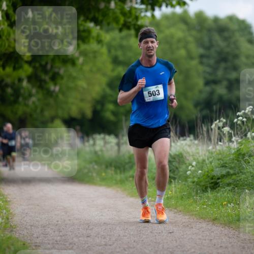 05.05.2024 - 7. Wedeler Halbmarathon Michael Strokosch http://msf.ph/oto/6221158 05.05.2024 11:08:07 Laufen 503 meine-sportfotos.de