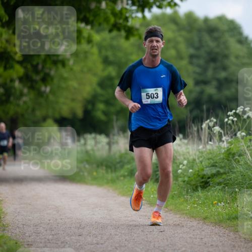 05.05.2024 - 7. Wedeler Halbmarathon Michael Strokosch http://msf.ph/oto/6221159 05.05.2024 11:08:07 Laufen 503 meine-sportfotos.de