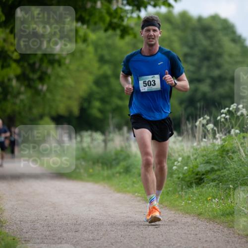 05.05.2024 - 7. Wedeler Halbmarathon Michael Strokosch http://msf.ph/oto/6221160 05.05.2024 11:08:07 Laufen 503, 87 meine-sportfotos.de