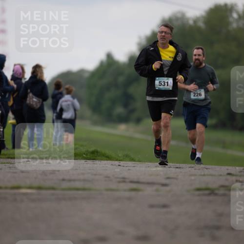 05.05.2024 - 7. Wedeler Halbmarathon Michael Strokosch http://msf.ph/oto/6221207 05.05.2024 11:22:22 Laufen 531, 226 meine-sportfotos.de