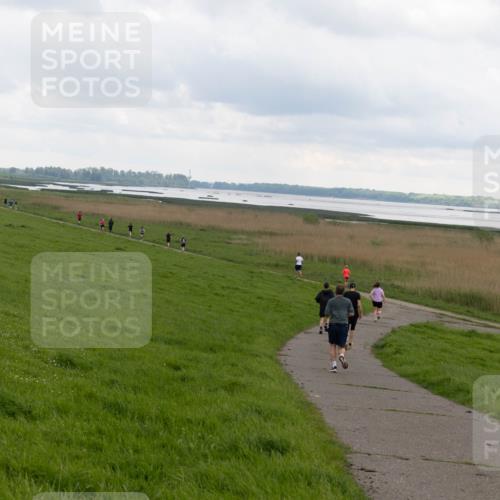 05.05.2024 - 7. Wedeler Halbmarathon Michael Strokosch http://msf.ph/oto/6221219 05.05.2024 11:22:42 Laufen  meine-sportfotos.de