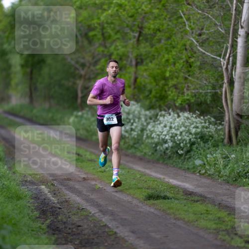 05.05.2024 - 7. Wedeler Halbmarathon Michael Strokosch http://msf.ph/oto/6221238 05.05.2024 10:23:33 Laufen 302 meine-sportfotos.de
