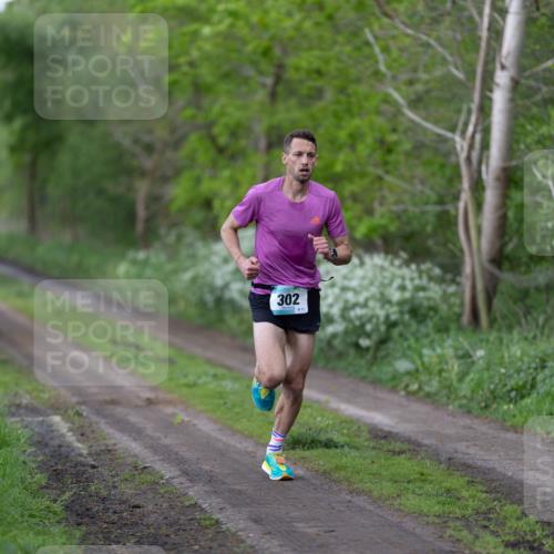 05.05.2024 - 7. Wedeler Halbmarathon Michael Strokosch http://msf.ph/oto/6221240 05.05.2024 10:23:34 Laufen 302, 811 meine-sportfotos.de