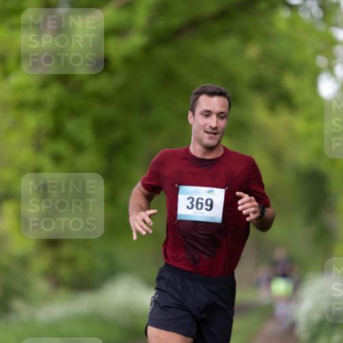 05.05.2024 - 7. Wedeler Halbmarathon Michael Strokosch http://msf.ph/oto/6221265 05.05.2024 10:24:34 Laufen 369 meine-sportfotos.de