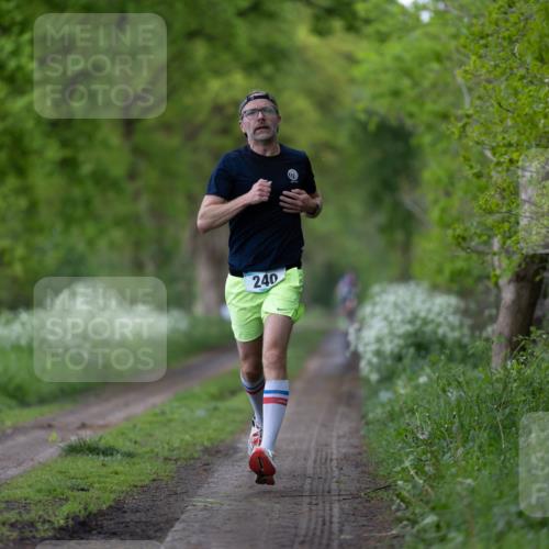 05.05.2024 - 7. Wedeler Halbmarathon Michael Strokosch http://msf.ph/oto/6221270 05.05.2024 10:24:43 Laufen 240 meine-sportfotos.de