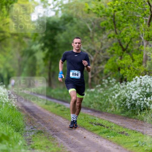 05.05.2024 - 7. Wedeler Halbmarathon Michael Strokosch http://msf.ph/oto/6221284 05.05.2024 10:26:48 Laufen 894 meine-sportfotos.de