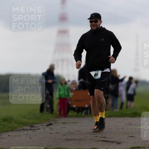 05.05.2024 - 7. Wedeler Halbmarathon Michael Strokosch http://msf.ph/oto/6221429 05.05.2024 11:20:46 Laufen 40 meine-sportfotos.de