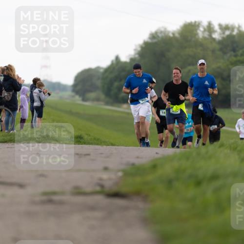 05.05.2024 - 7. Wedeler Halbmarathon Michael Strokosch http://msf.ph/oto/6221432 05.05.2024 11:20:51 Laufen 14 meine-sportfotos.de