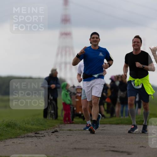 05.05.2024 - 7. Wedeler Halbmarathon Michael Strokosch http://msf.ph/oto/6221438 05.05.2024 11:20:55 Laufen  meine-sportfotos.de
