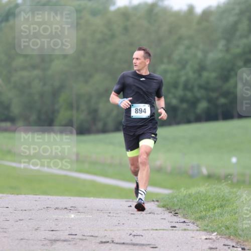 05.05.2024 - 7. Wedeler Halbmarathon H.Heesch http://msf.ph/oto/6221827 05.05.2024 11:01:07 Laufen 894 meine-sportfotos.de