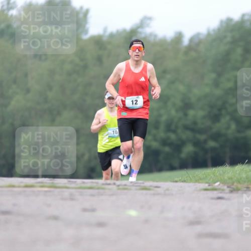 05.05.2024 - 7. Wedeler Halbmarathon H.Heesch http://msf.ph/oto/6221977 05.05.2024 11:04:03 Laufen 10, 12 meine-sportfotos.de