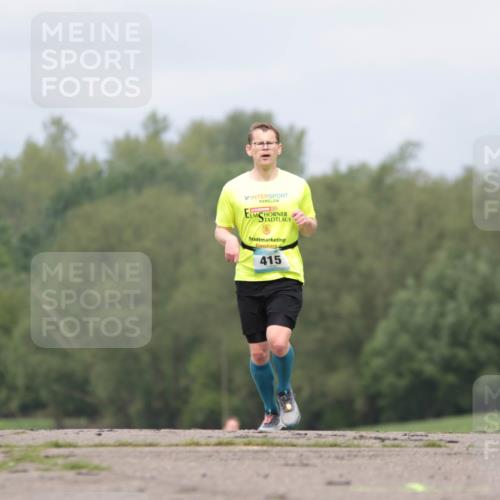 05.05.2024 - 7. Wedeler Halbmarathon H.Heesch http://msf.ph/oto/6222045 05.05.2024 11:05:08 Laufen 415 meine-sportfotos.de