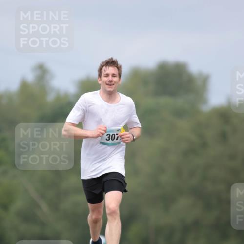 05.05.2024 - 7. Wedeler Halbmarathon H.Heesch http://msf.ph/oto/6222086 05.05.2024 11:05:19 Laufen 307 meine-sportfotos.de