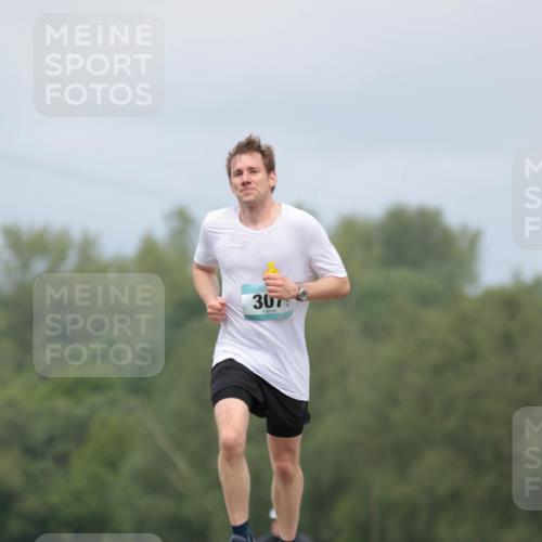 05.05.2024 - 7. Wedeler Halbmarathon H.Heesch http://msf.ph/oto/6222087 05.05.2024 11:05:20 Laufen 307 meine-sportfotos.de