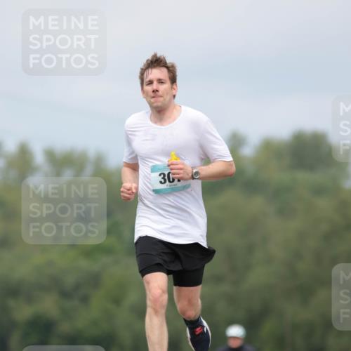 05.05.2024 - 7. Wedeler Halbmarathon H.Heesch http://msf.ph/oto/6222094 05.05.2024 11:05:21 Laufen 30 meine-sportfotos.de