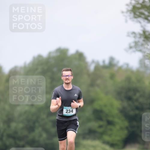 05.05.2024 - 7. Wedeler Halbmarathon H.Heesch http://msf.ph/oto/6222099 05.05.2024 11:05:44 Laufen 234 meine-sportfotos.de