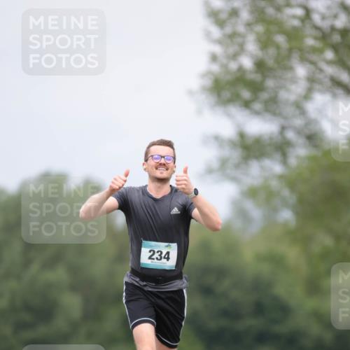 05.05.2024 - 7. Wedeler Halbmarathon H.Heesch http://msf.ph/oto/6222108 05.05.2024 11:05:46 Laufen 234 meine-sportfotos.de