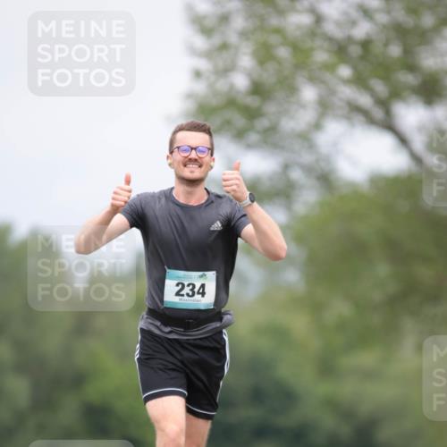 05.05.2024 - 7. Wedeler Halbmarathon H.Heesch http://msf.ph/oto/6222115 05.05.2024 11:05:47 Laufen 234 meine-sportfotos.de