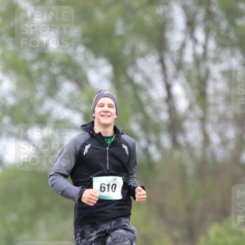 05.05.2024 - 7. Wedeler Halbmarathon H.Heesch http://msf.ph/oto/6222137 05.05.2024 11:06:46 Laufen 610 meine-sportfotos.de