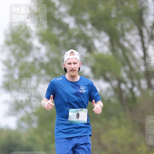 05.05.2024 - 7. Wedeler Halbmarathon H.Heesch http://msf.ph/oto/6222157 05.05.2024 11:06:48 Laufen 9 meine-sportfotos.de