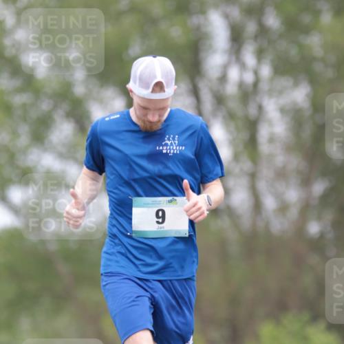 05.05.2024 - 7. Wedeler Halbmarathon H.Heesch http://msf.ph/oto/6222167 05.05.2024 11:06:48 Laufen 220, 9 meine-sportfotos.de